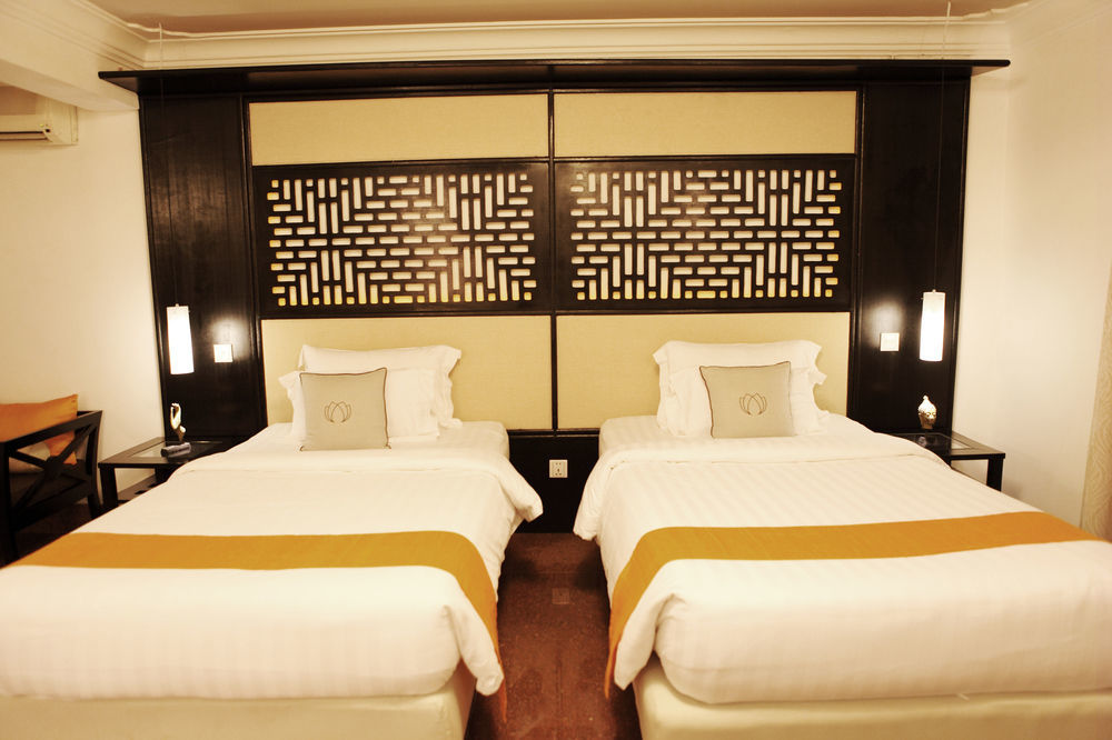 Hotel White Mansion 白色公馆 Phnom Penh Exterior foto