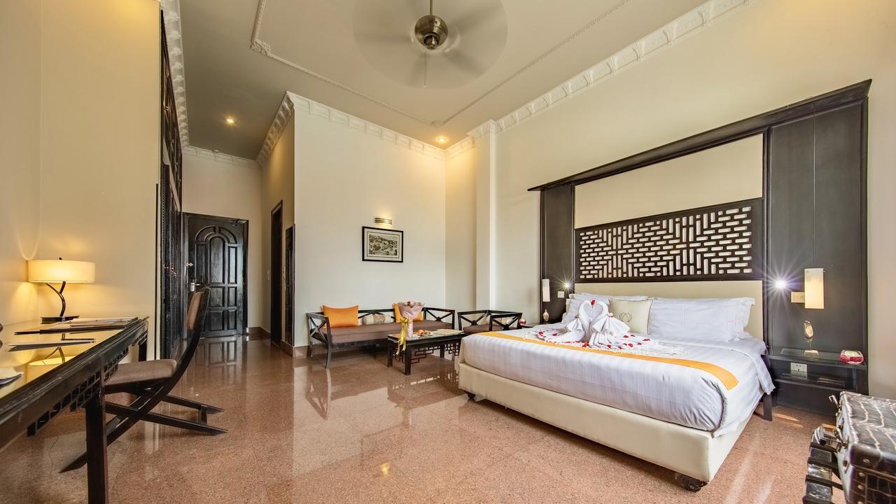Hotel White Mansion 白色公馆 Phnom Penh Exterior foto